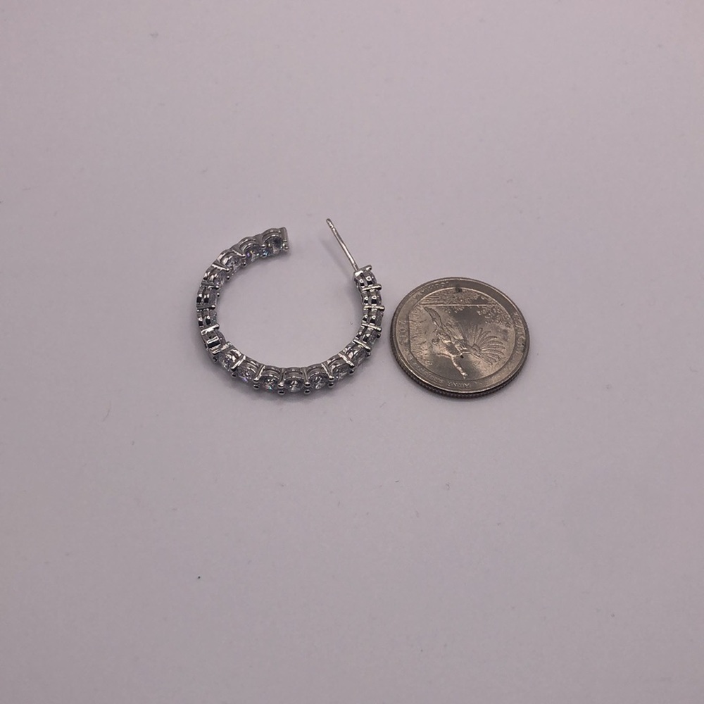 Inside Out Hoops - Picture 9 of 10